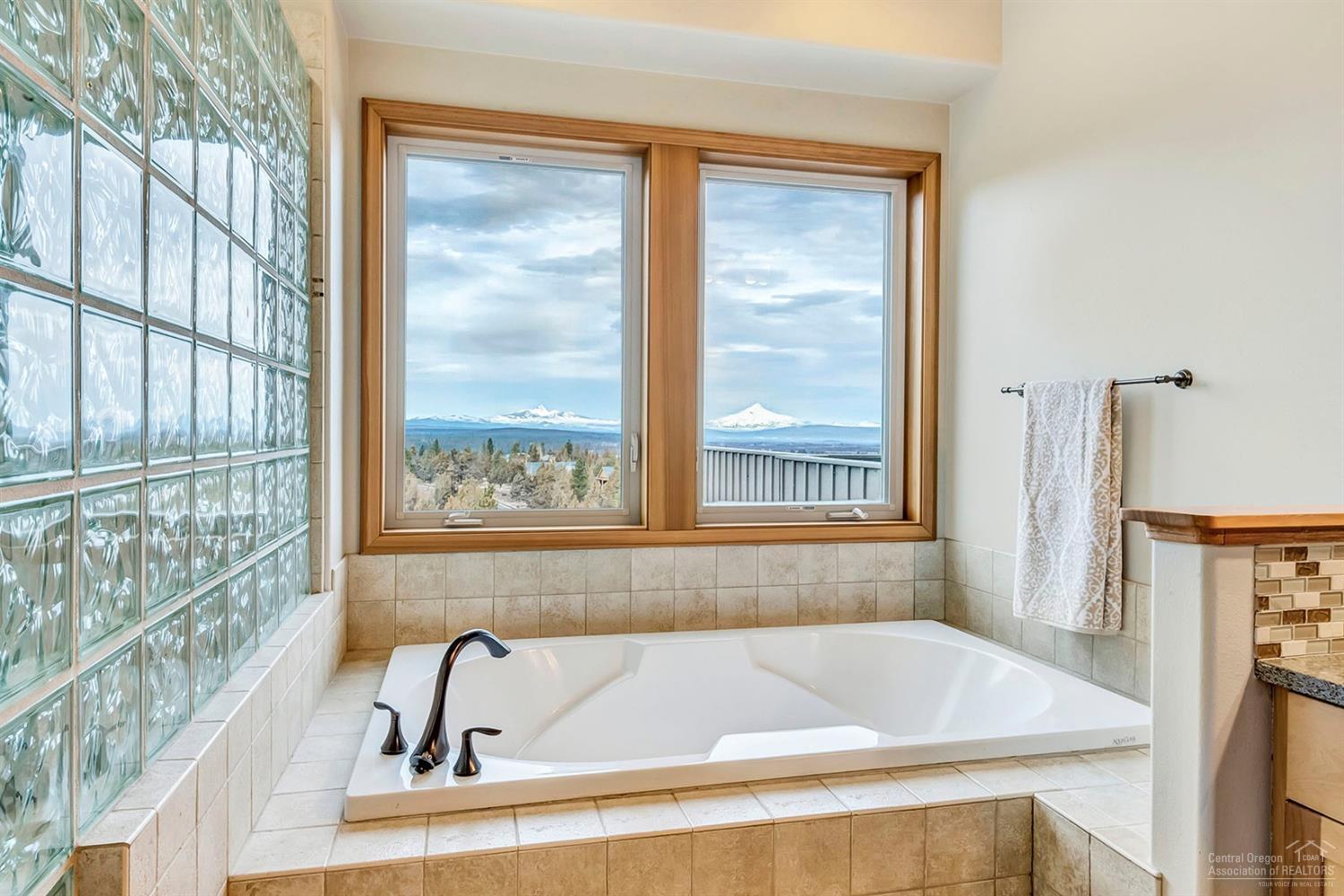 Awbrey Butte - Residential