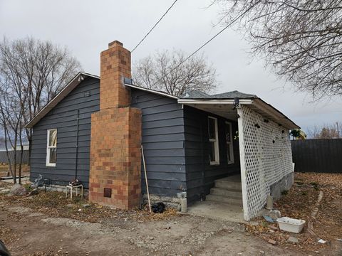 Tiny photo for 2847 Laverne Avenue, Klamath Falls, OR 97603 (MLS # 220212653)