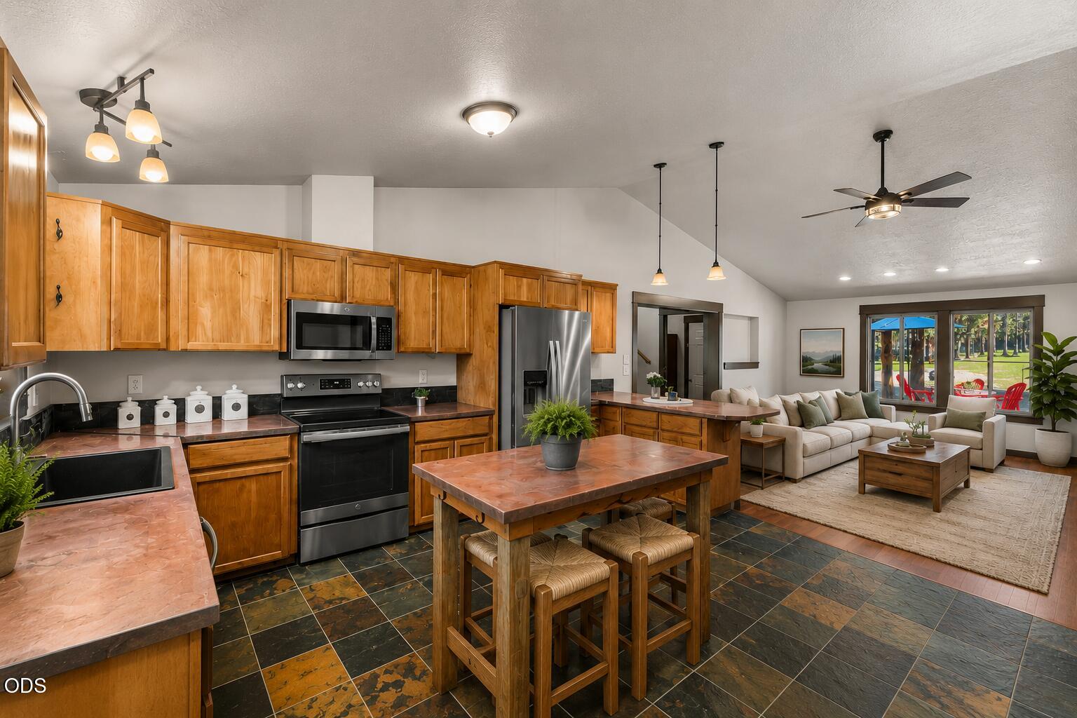 17065 Oxnard Road