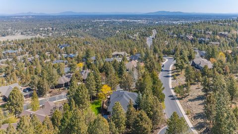 Tiny photo for 3374 NW Windwood Way, Bend, OR 97703 (MLS # 220215861)