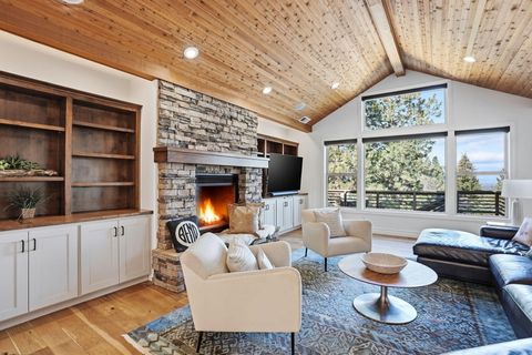 Tiny photo for 3374 NW Windwood Way, Bend, OR 97703 (MLS # 220215861)