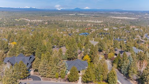 Tiny photo for 3374 NW Windwood Way, Bend, OR 97703 (MLS # 220215861)