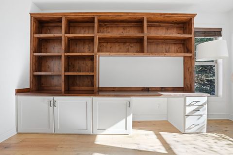 Tiny photo for 3374 NW Windwood Way, Bend, OR 97703 (MLS # 220215861)