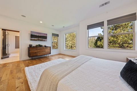 Tiny photo for 3374 NW Windwood Way, Bend, OR 97703 (MLS # 220215861)