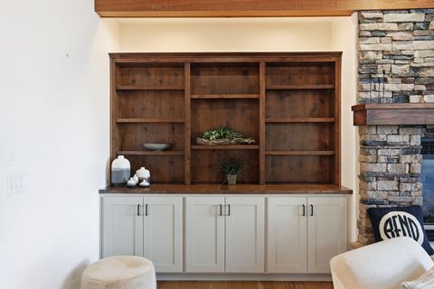 Tiny photo for 3374 NW Windwood Way, Bend, OR 97703 (MLS # 220215861)