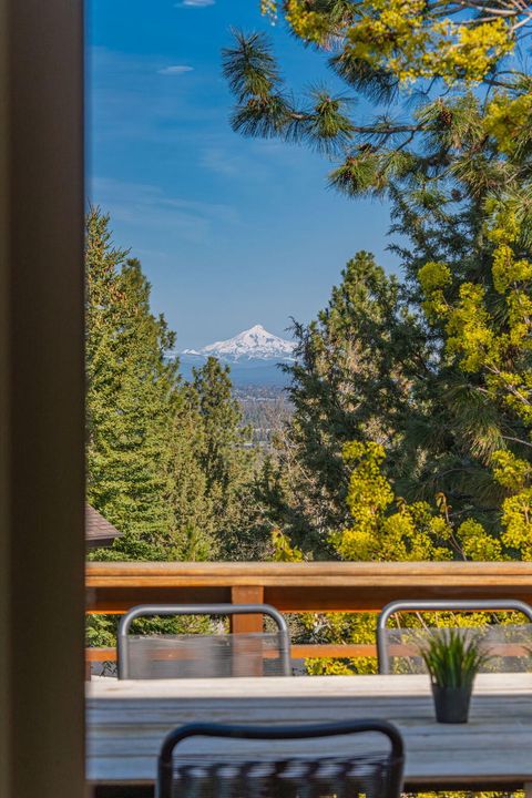 Tiny photo for 3374 NW Windwood Way, Bend, OR 97703 (MLS # 220215861)