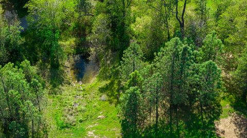Tiny photo for 221 Lauer Way, Grants Pass, OR 97526 (MLS # 220219775)