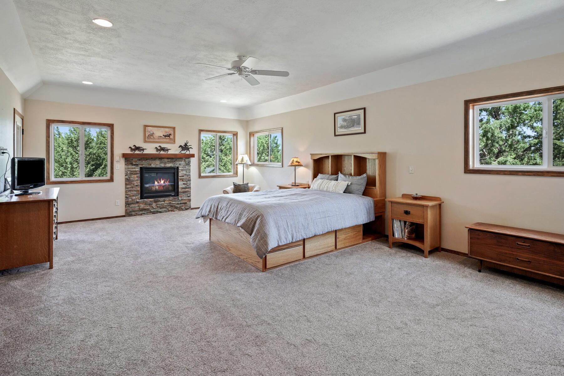 Steelhammer Ranch - Residential