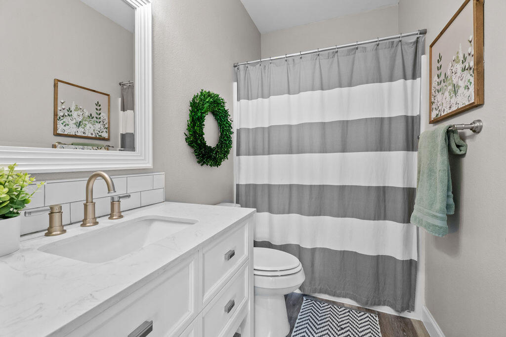 River Canyon Estates - Residential