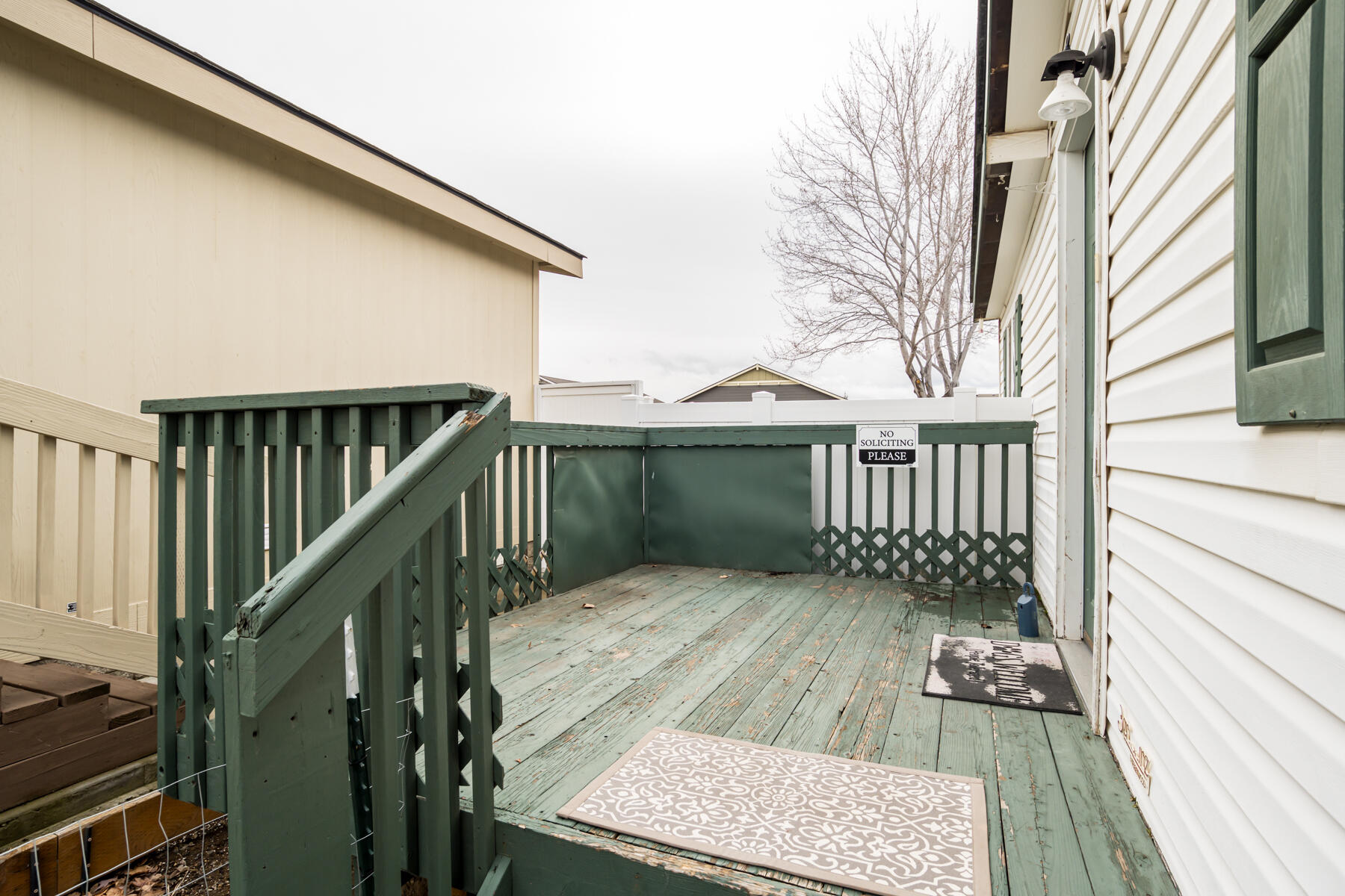 2476 SW Mariposa Loop
