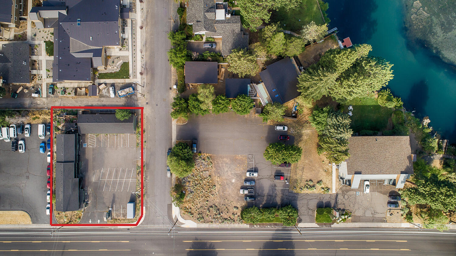 Orokla - Commercial Sale