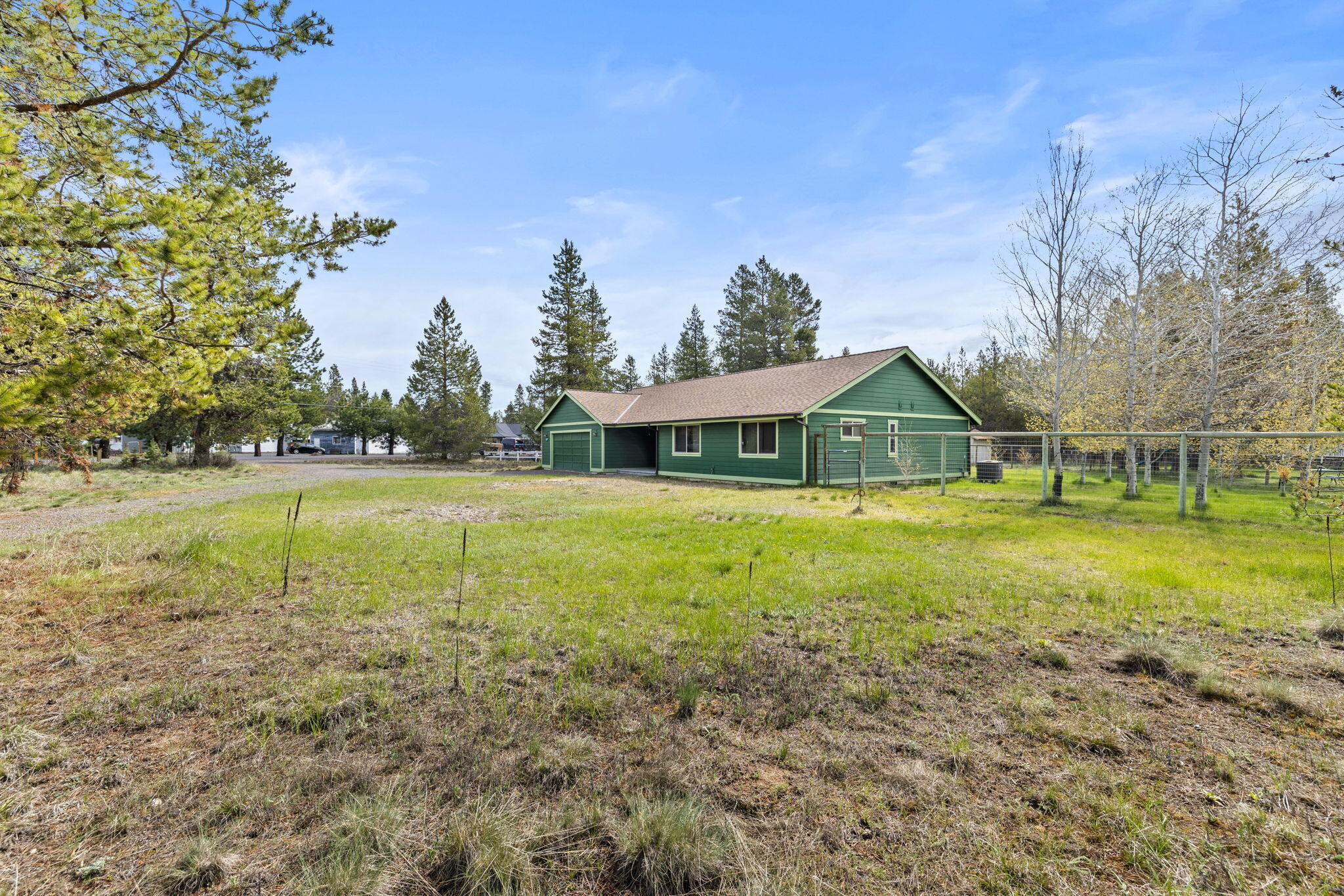 16215 Leona Lane
