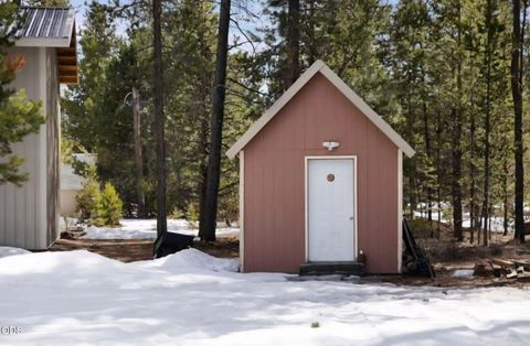 Tiny photo for 52895 Shady Lane, La Pine, OR 97739 (MLS # 220224652)