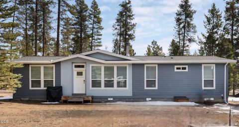 Photo of 52895 Shady Lane, La Pine, OR 97739 (MLS # 220224652)