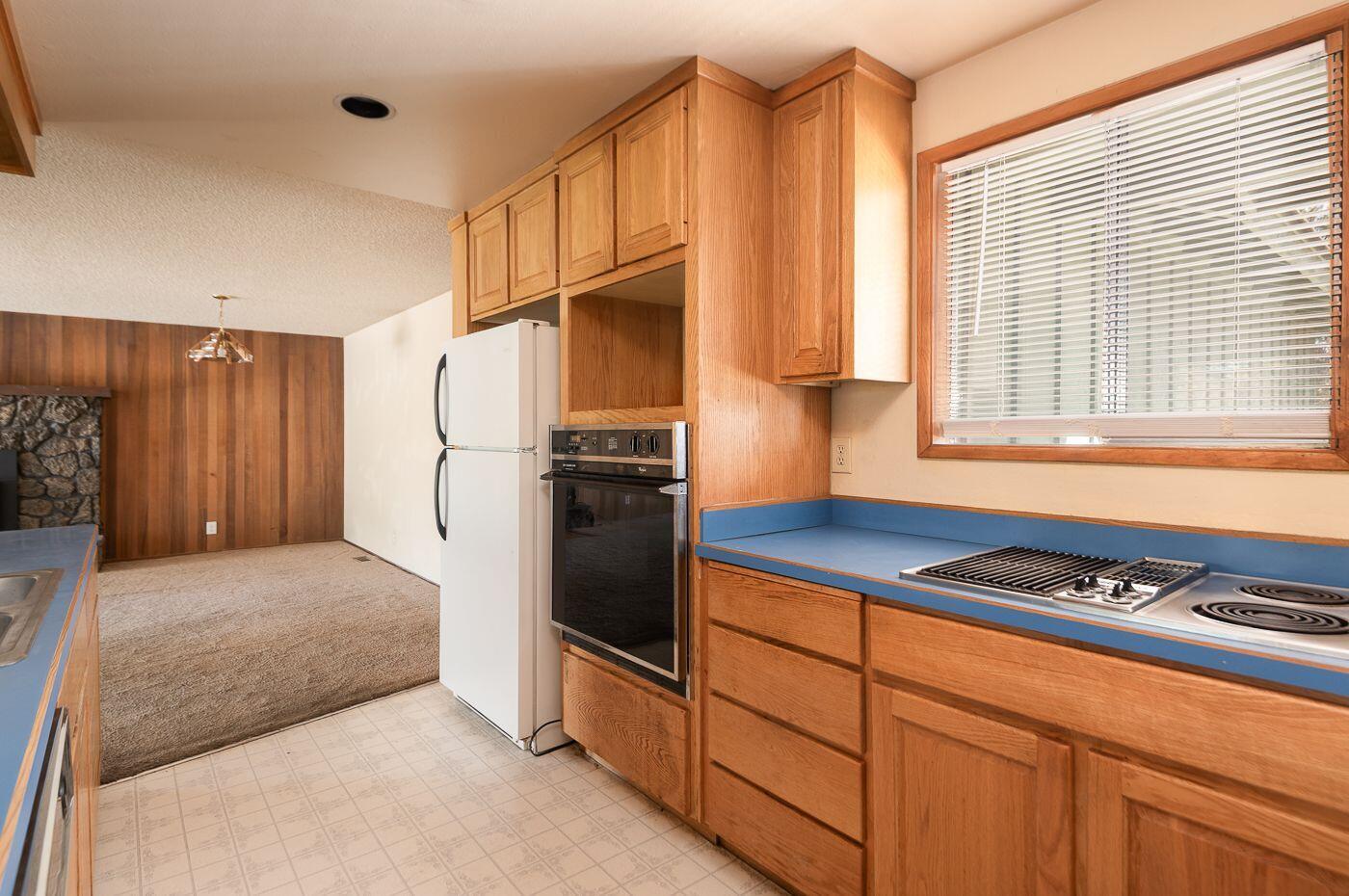 63905 Sunrise Circle