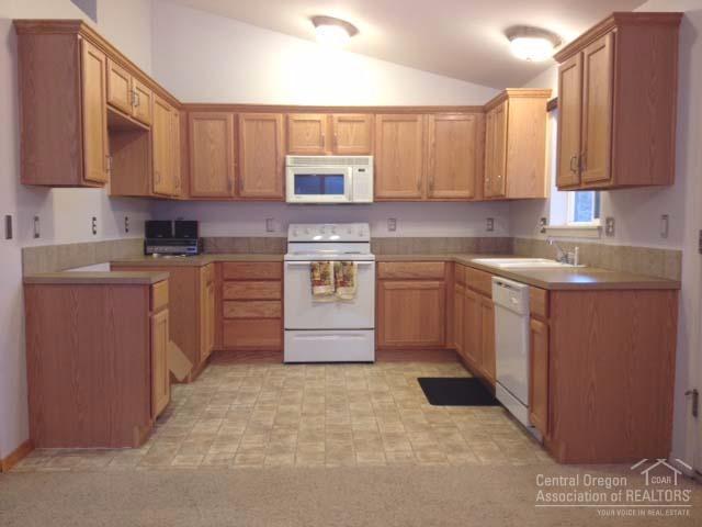 Golden Horseshoe - Residential