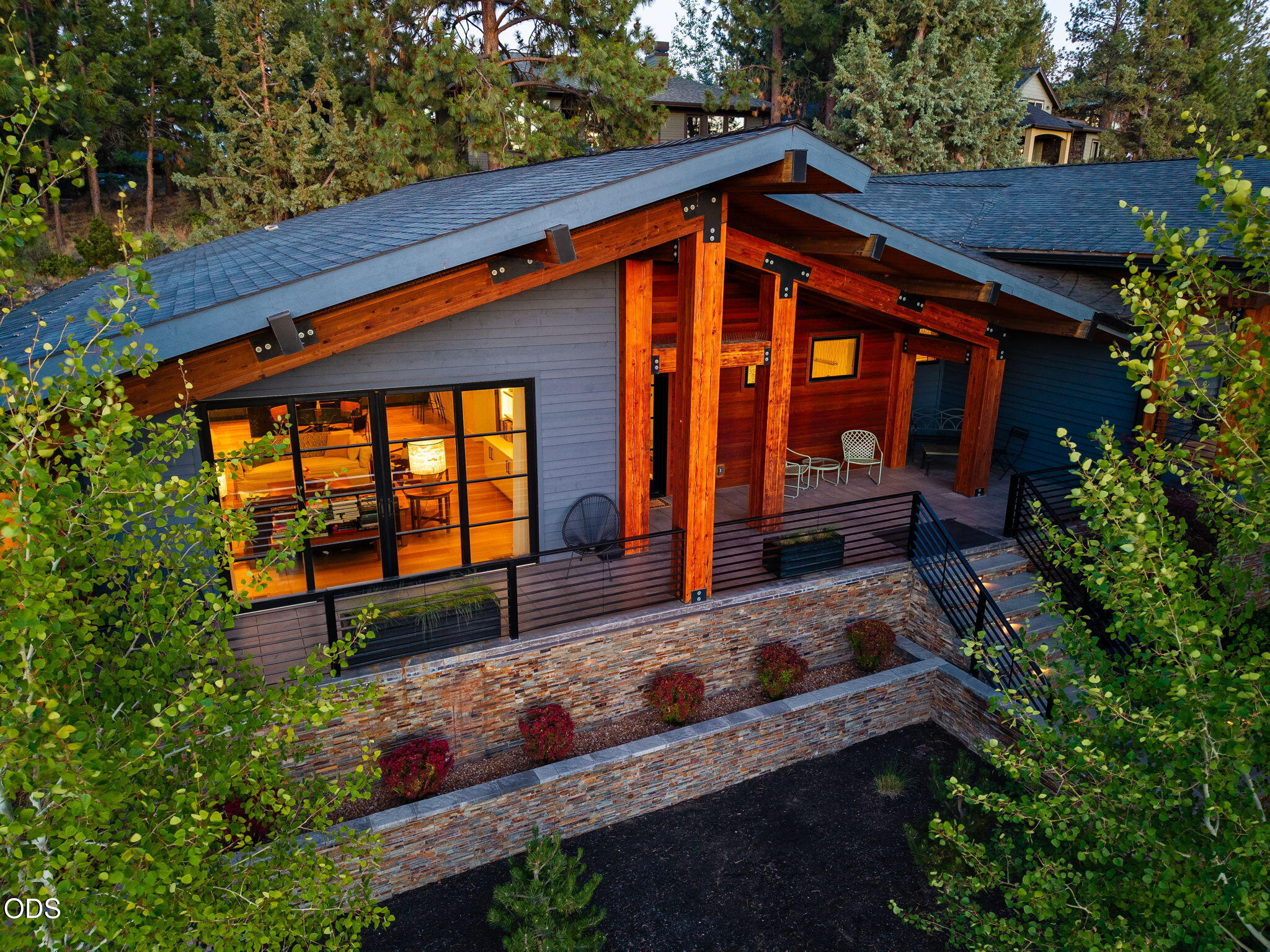 19077 Mount McLoughlin Lane