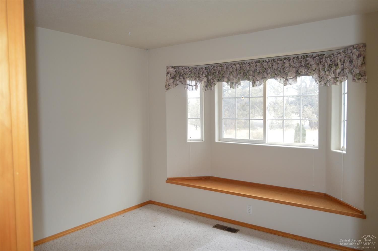 Crestridge Estate - Residential