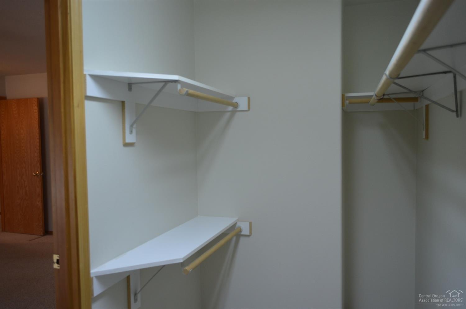 Crestridge Estate - Residential