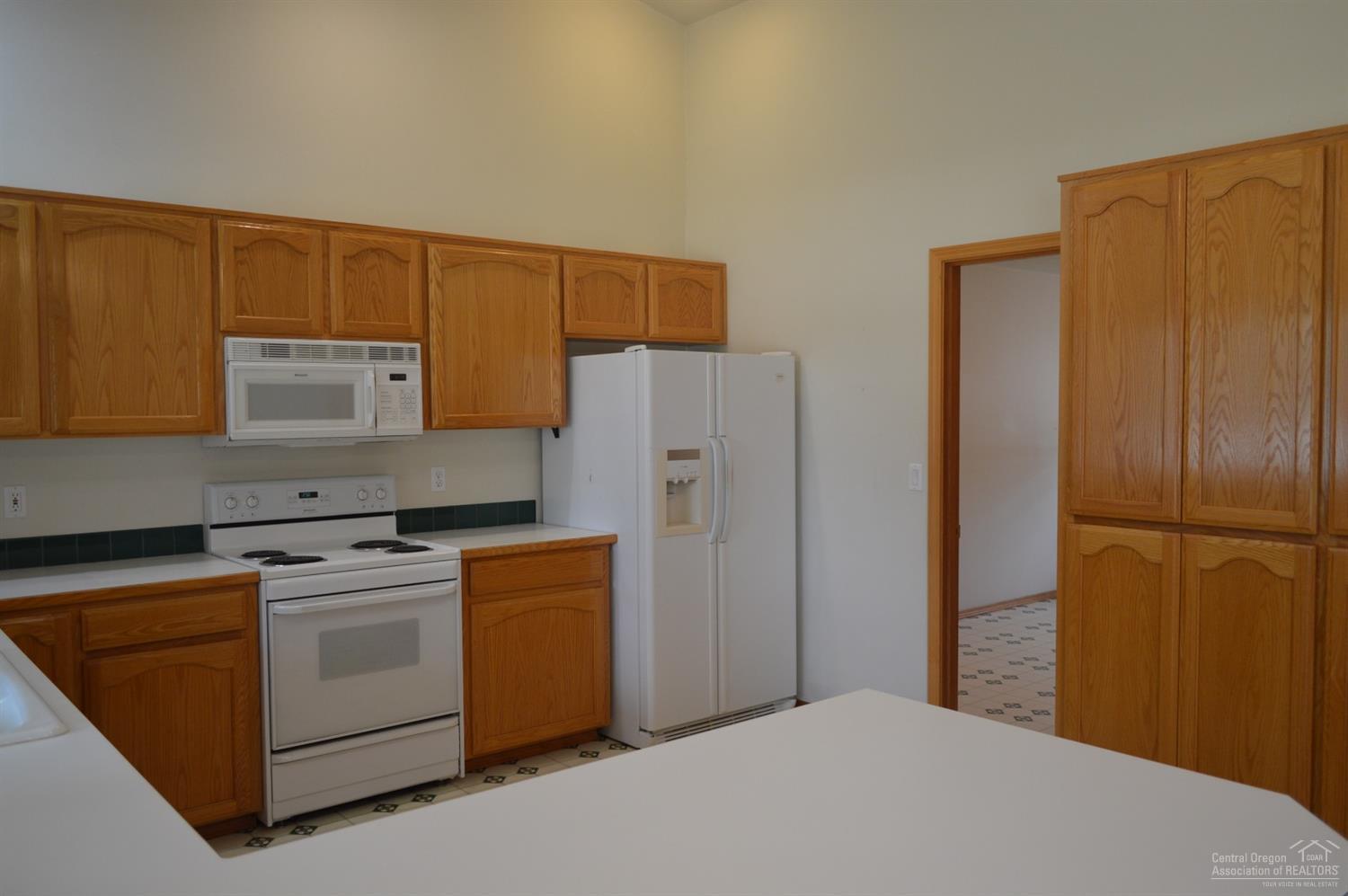 Crestridge Estate - Residential