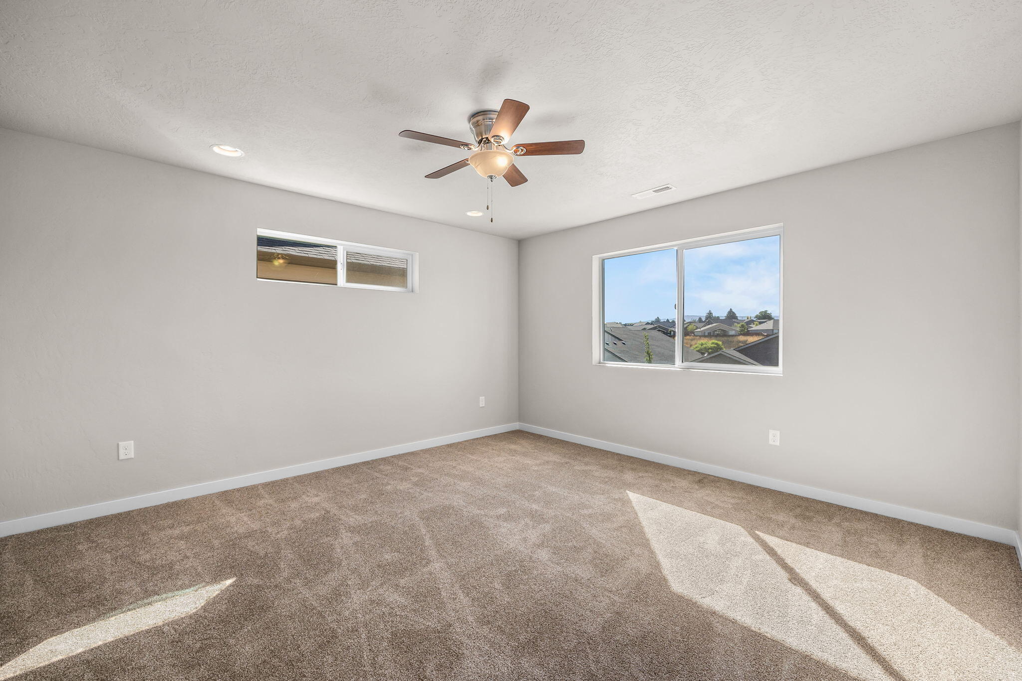 Stoneridge Terrace - Residential