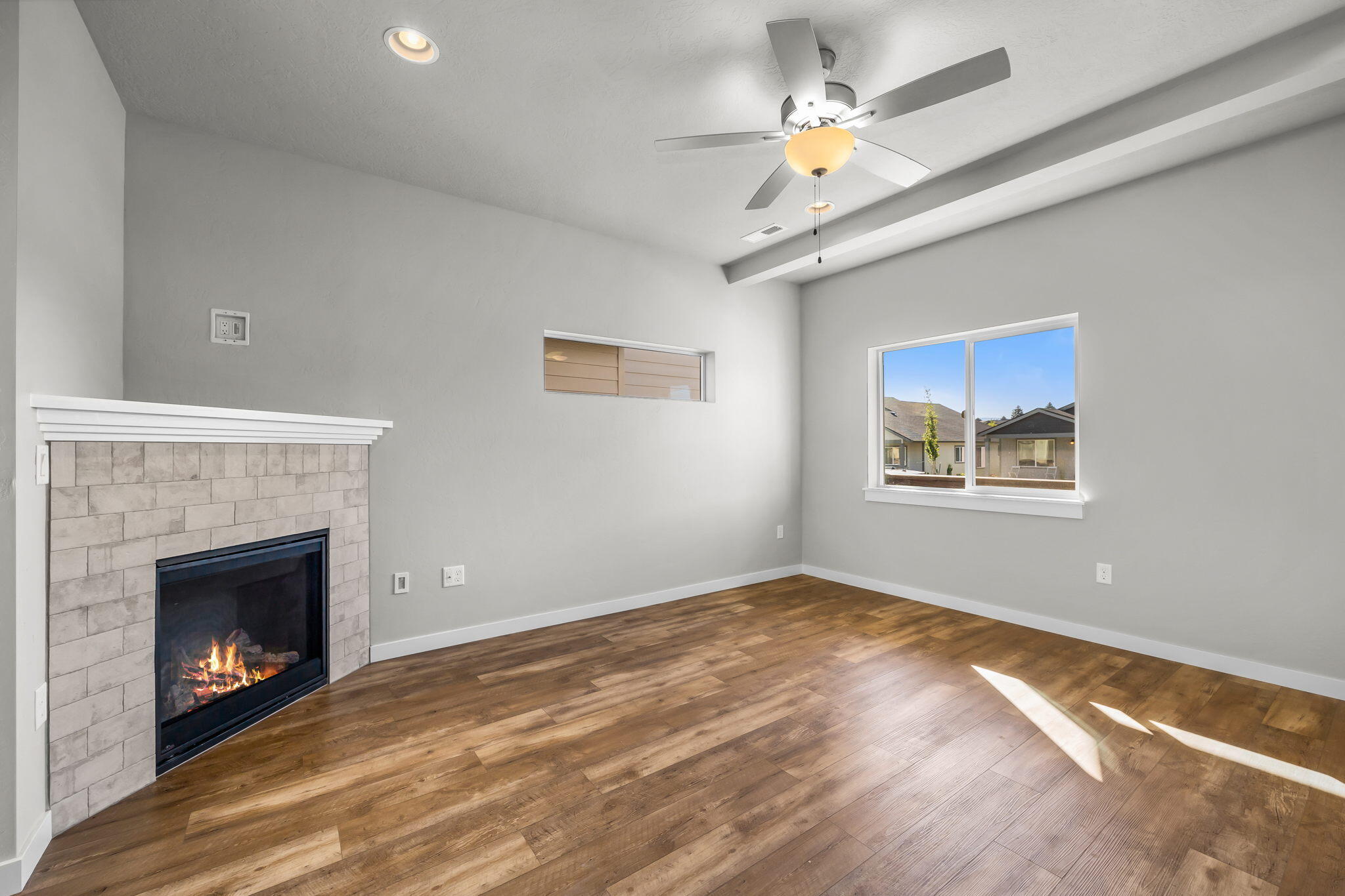 Stoneridge Terrace - Residential