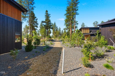 Tiny photo for 632 N Sisters Woodlands Way #20, Sisters, OR 97759 (MLS # 220226855)