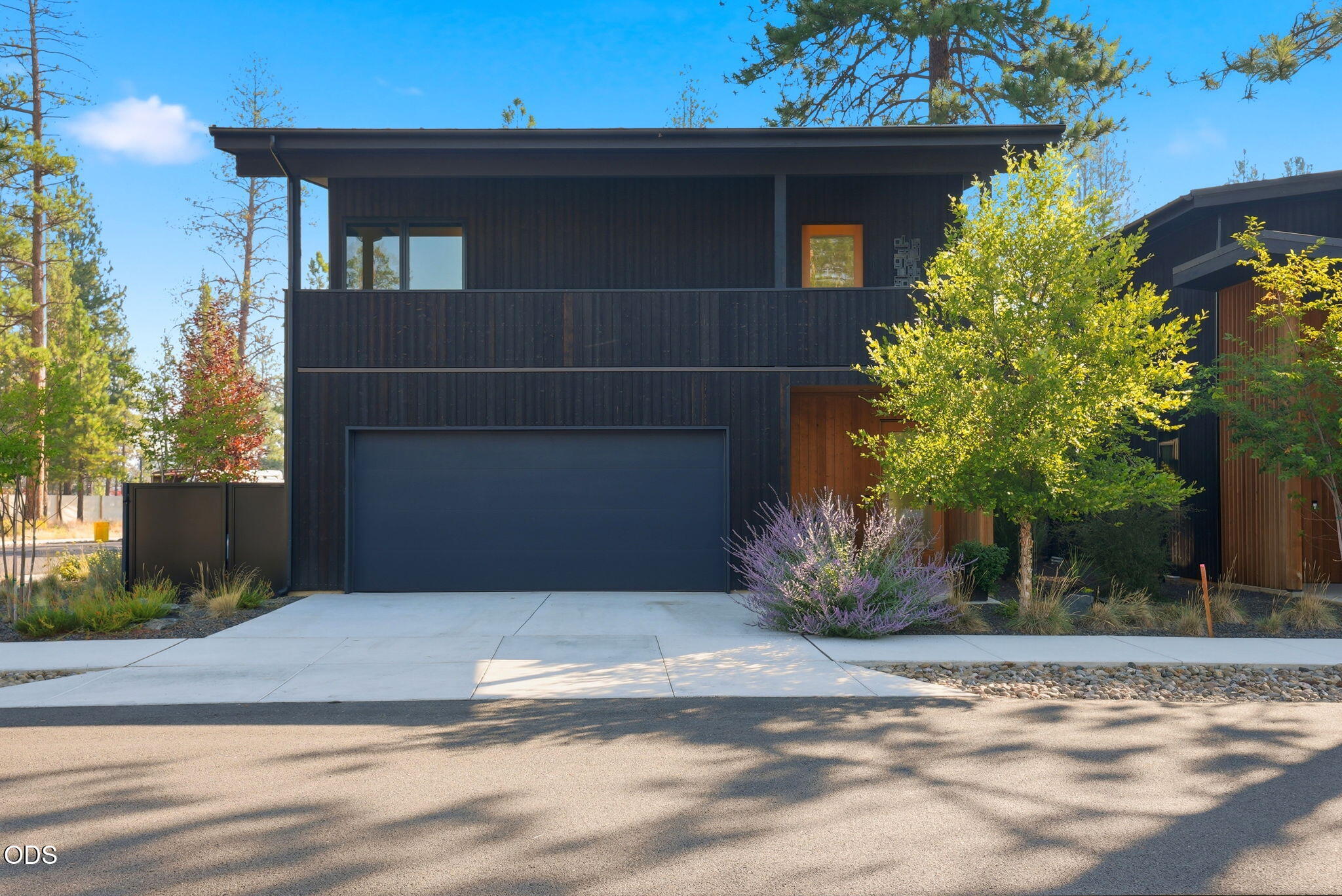 632 N Sisters Woodlands Way #20