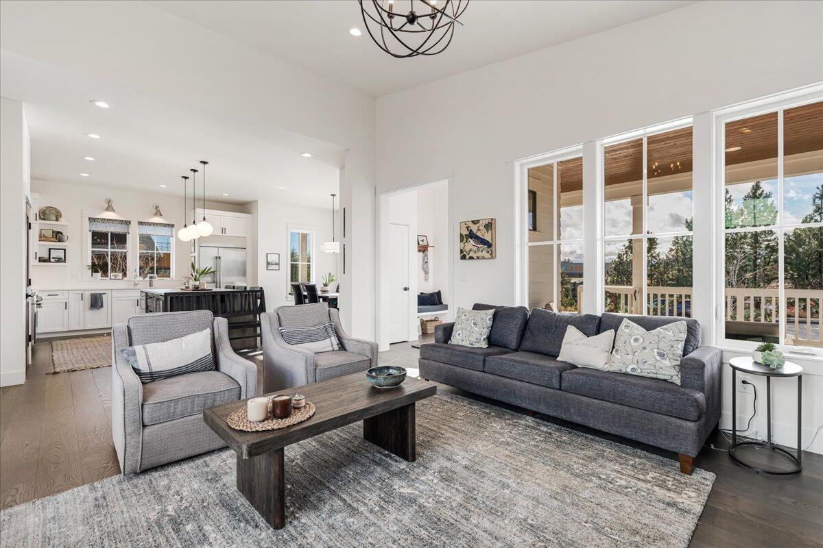 Discovery West Phase 1 - Residential