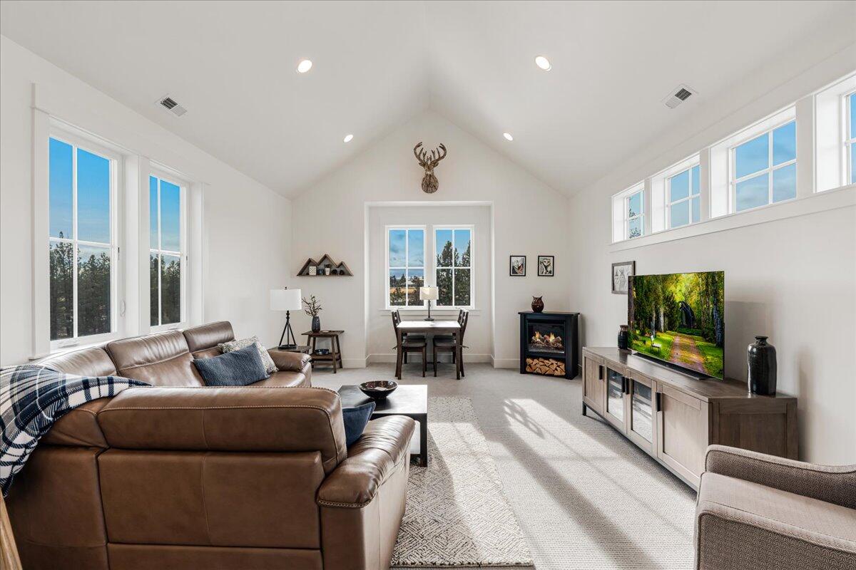 Discovery West Phase 1 - Residential