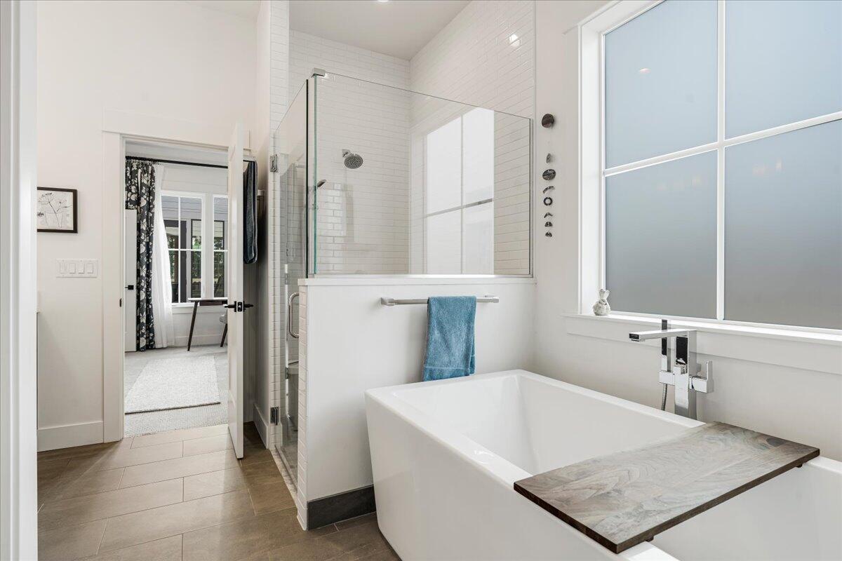 Discovery West Phase 1 - Residential