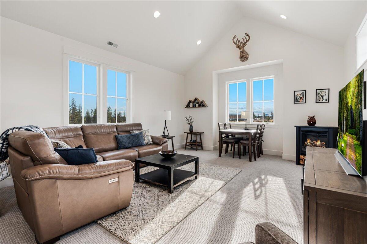 Discovery West Phase 1 - Residential