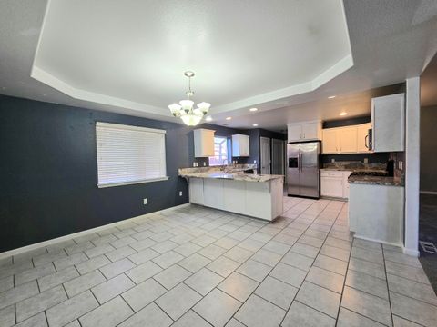 Tiny photo for 5151 Regency Drive, Klamath Falls, OR 97603 (MLS # 220212474)