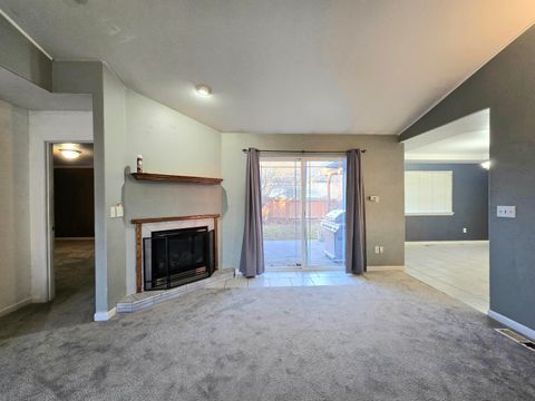 Tiny photo for 5151 Regency Drive, Klamath Falls, OR 97603 (MLS # 220212474)