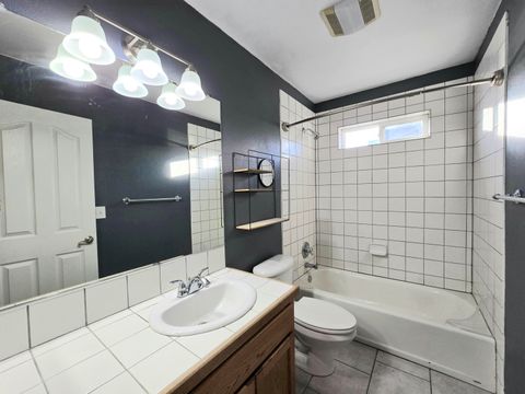 Tiny photo for 5151 Regency Drive, Klamath Falls, OR 97603 (MLS # 220212474)