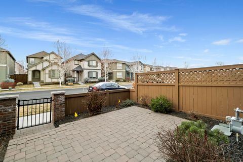 Tiny photo for 20779 Boulderfield Avenue, Bend, OR 97701 (MLS # 220216843)