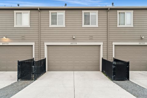 Tiny photo for 20779 Boulderfield Avenue, Bend, OR 97701 (MLS # 220216843)