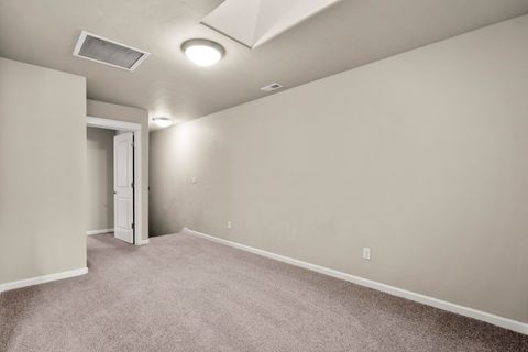 Tiny photo for 20779 Boulderfield Avenue, Bend, OR 97701 (MLS # 220216843)