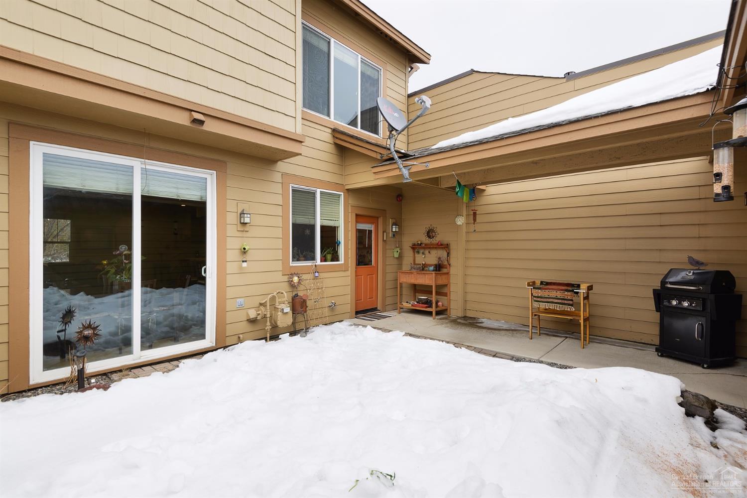 The Bluffs River Ben - Residential