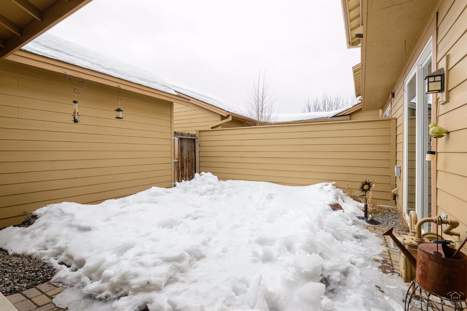 The Bluffs River Ben - Residential