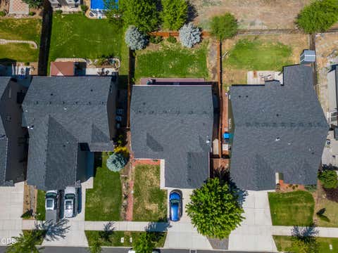 Tiny photo for 21382 NE Eagle Crossing Avenue, Bend, OR 97701 (MLS # 220222737)