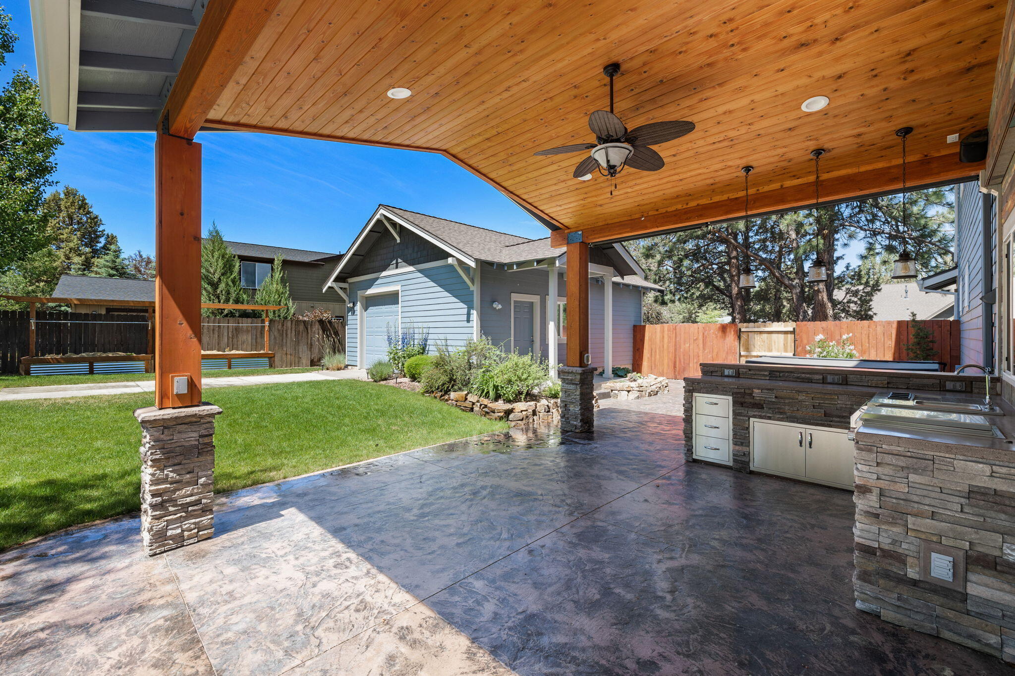 SilverRidge - Residential