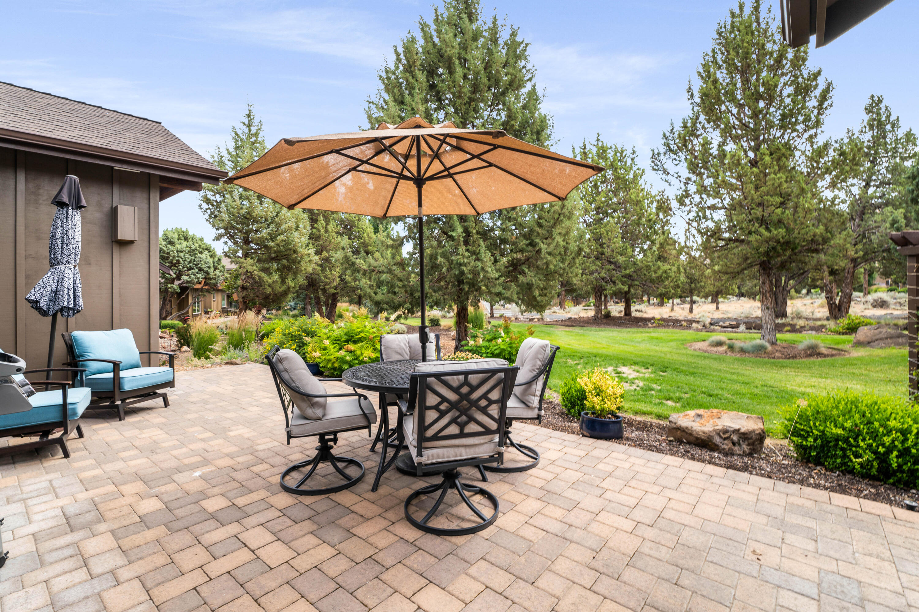 Eagle Crest - Residential