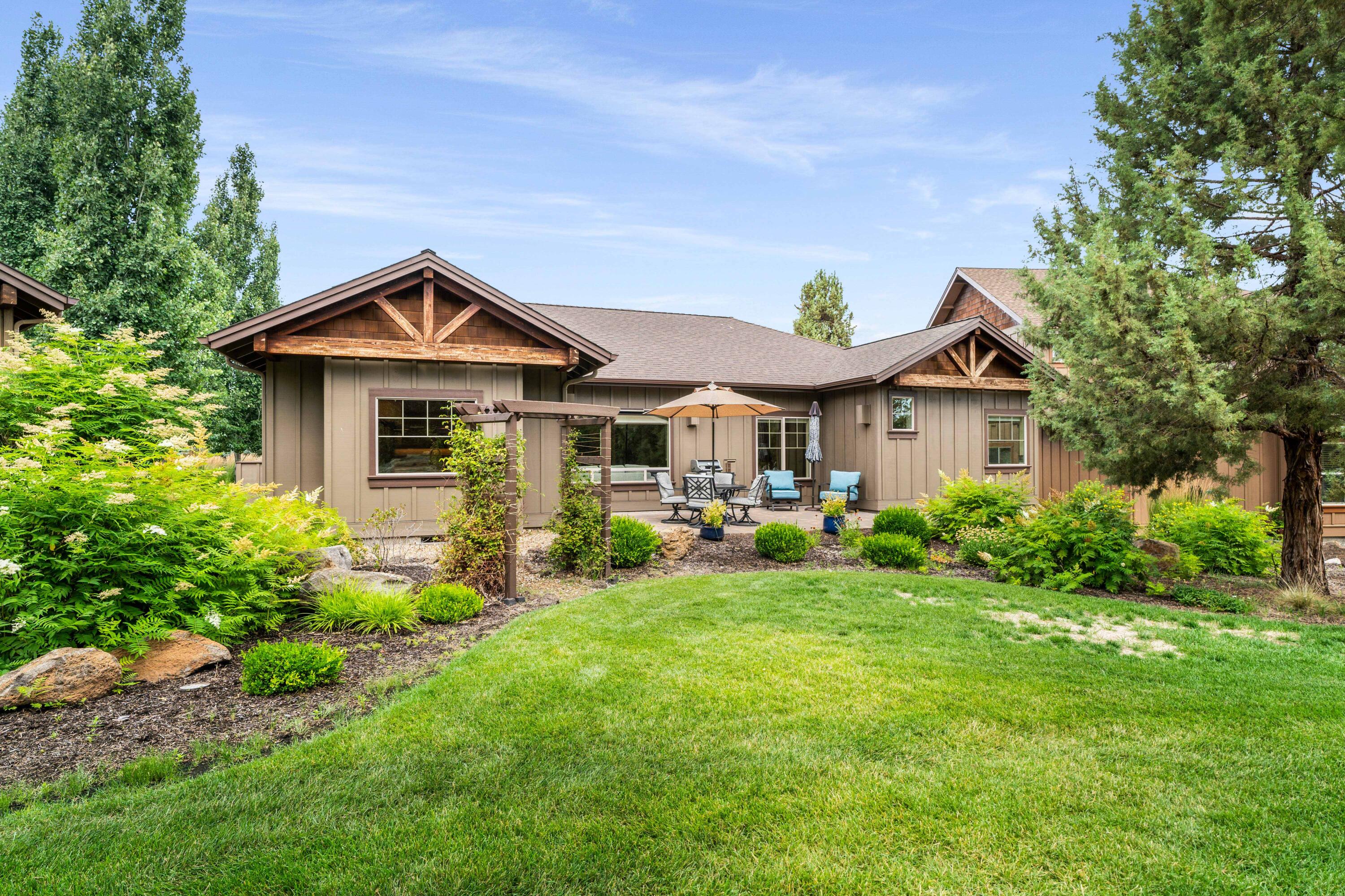 Eagle Crest - Residential