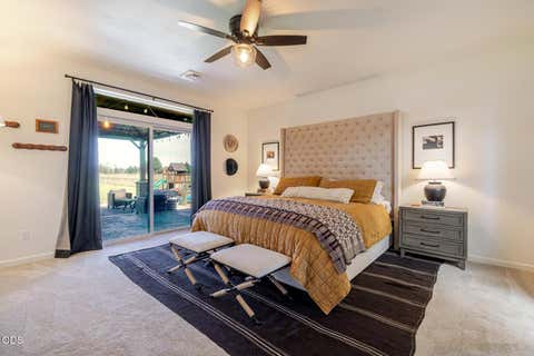 Tiny photo for 64794 Hunnell Road, Bend, OR 97703 (MLS # 220224449)