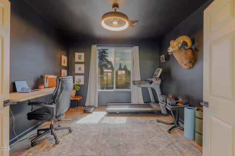 Tiny photo for 64794 Hunnell Road, Bend, OR 97703 (MLS # 220224449)