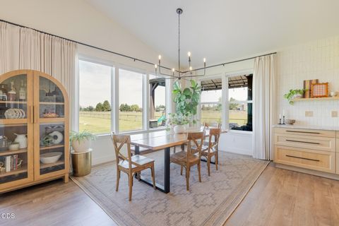 Tiny photo for 64794 Hunnell Road, Bend, OR 97703 (MLS # 220224449)