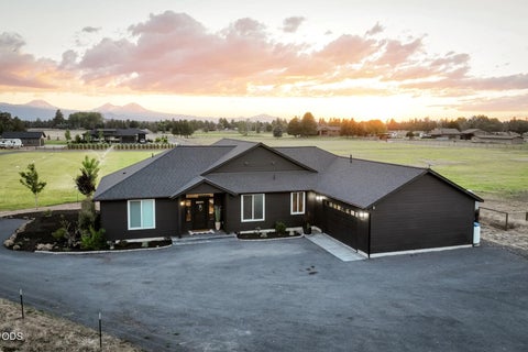 Photo of 64794 Hunnell Road, Bend, OR 97703 (MLS # 220224449)