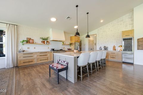 Tiny photo for 64794 Hunnell Road, Bend, OR 97703 (MLS # 220224449)