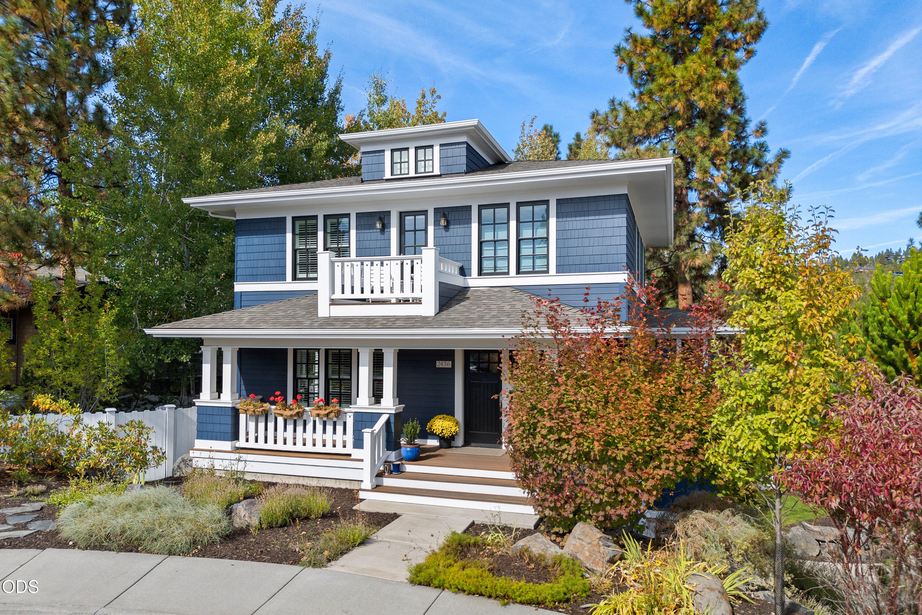2436 NW Sacagawea Lane